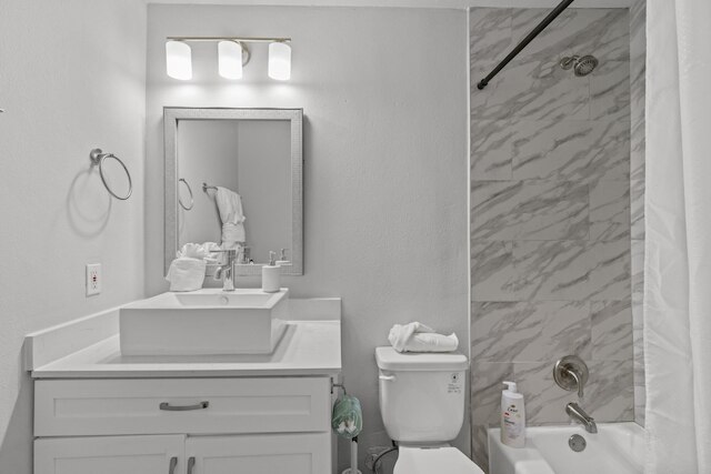 スタイリッシュ 1 ベッドルーム ダウンタウン エボニフィ