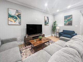 ラグジュアリー 2 ベド 2 BA ニア ローガン エアポート アンド T ステーション