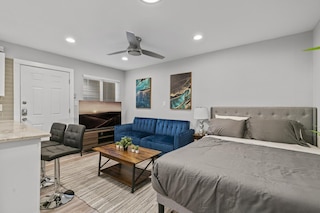 スタイリッシュ スタジオ ダウンタウン エボニフィ