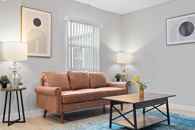 モダン 2 ベッドルーム ニア ユT ハイド パーク エボニフィ