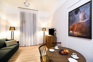 アリアンスカ16アパートレジデンスby NEARTO