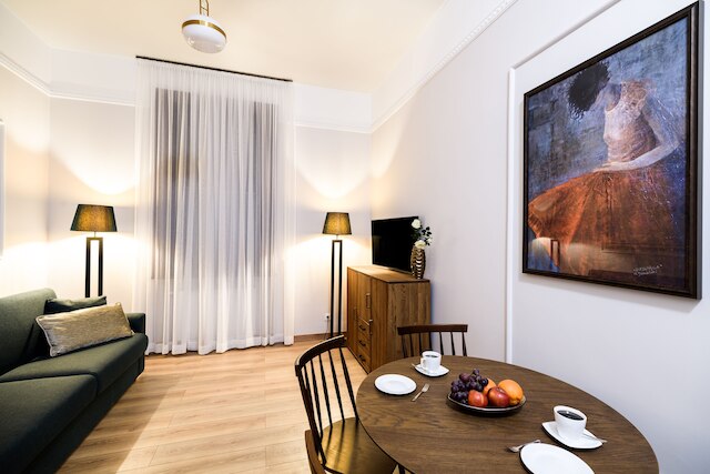 アリアンスカ16アパートレジデンスby NEARTO