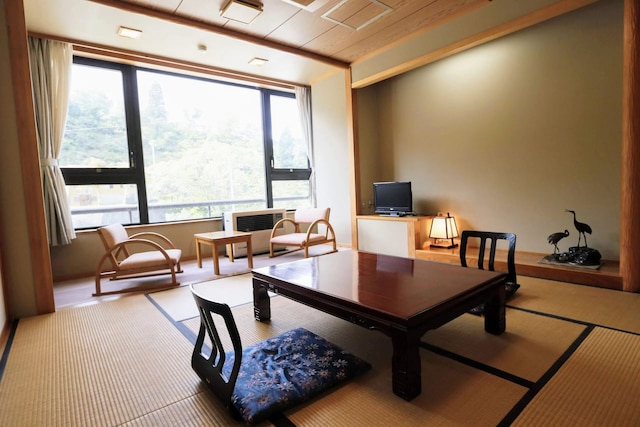 肘折温泉 優心の宿 観月