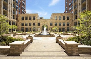 ウォーカブル アレクサンドリア アパートメント