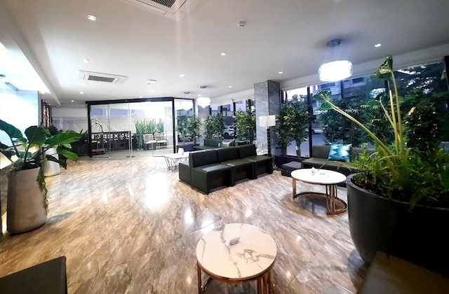 9 レジデンス ホテル