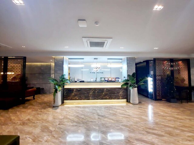 9 レジデンス ホテル