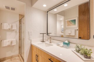 パパケア #f407 2 ベッドルーム コンド バイ レッドオーニング