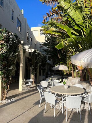 100コリンズのアパート