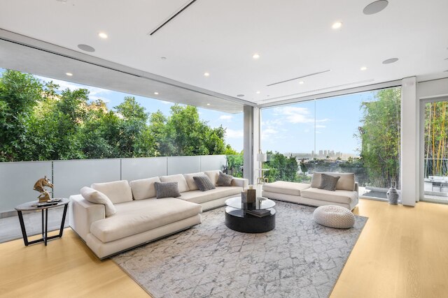 サンセット ハイツ - エレガント モダン ヴィラ ウィズ ビューティフル ビューズ イン ザ ヒルズ