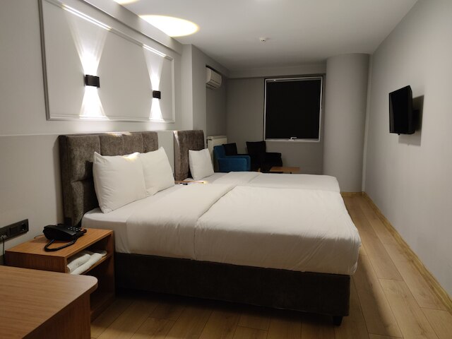 オレン・ウスクダルホテル