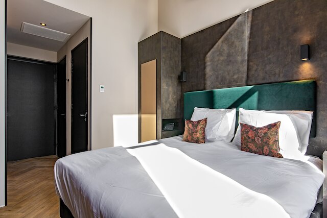 モニュメントホテル