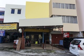 ホテル O ホームステイ マドゥ マカッサル