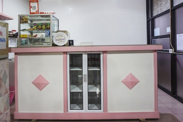 ホテル O ホームステイ マドゥ マカッサル