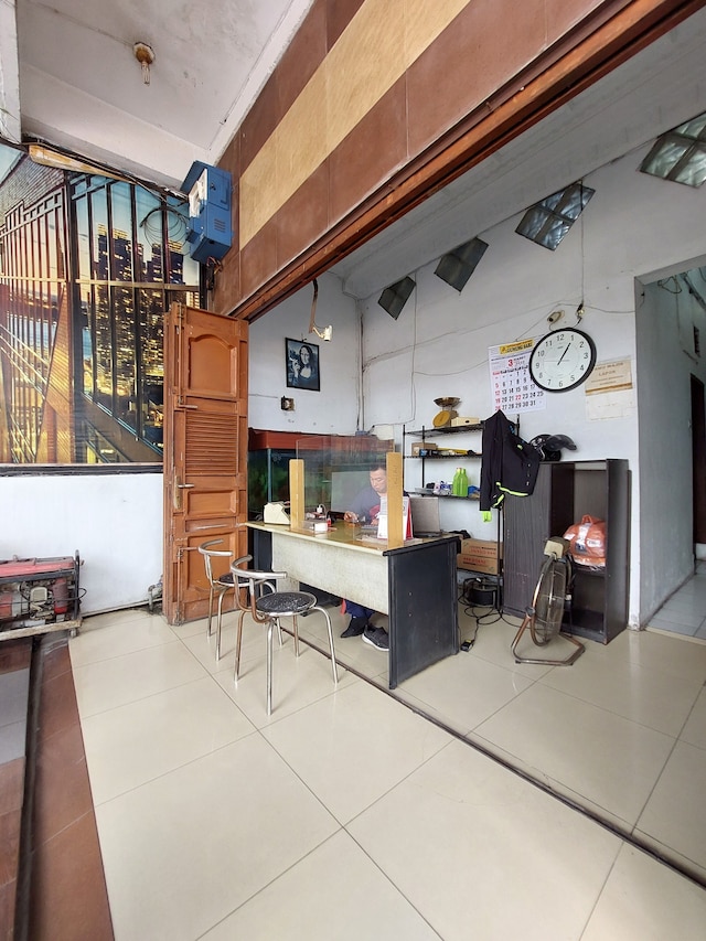 ホテル O ホームステイ VIP