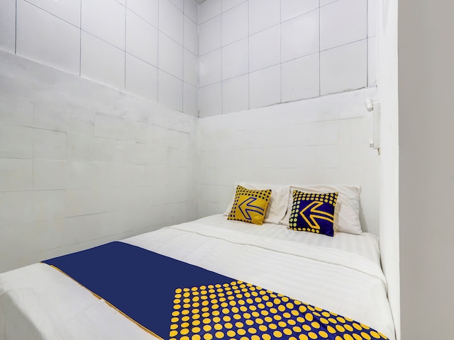 ホテル O ガン テンガ ホームステイ シャリア