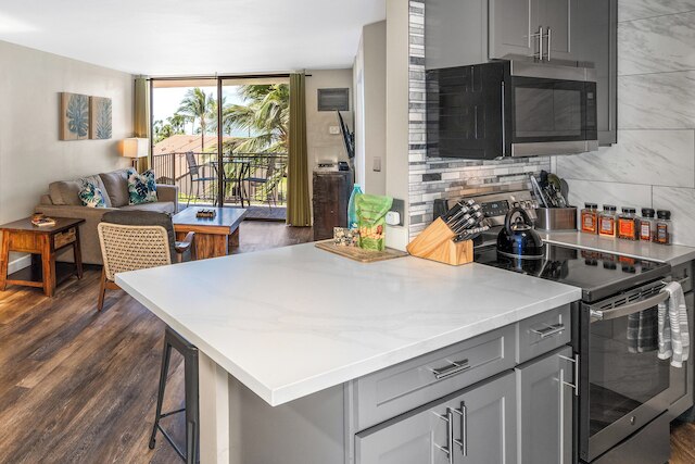 ラファインド・オーシャンフロント・ビスタス