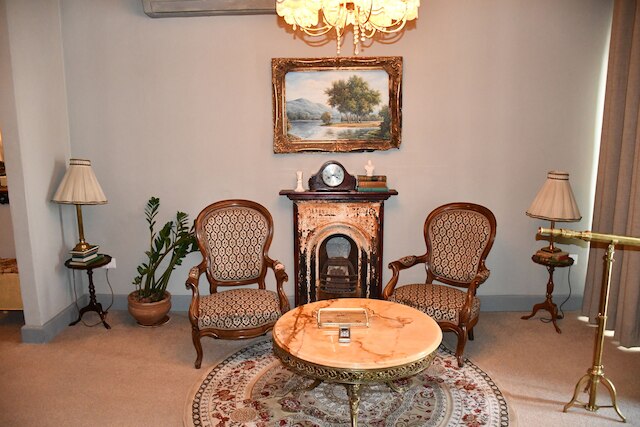 ザ・ウォリド・オフ・ホテル