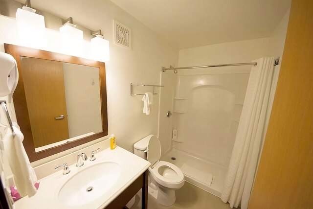 レワク・スタジオズ