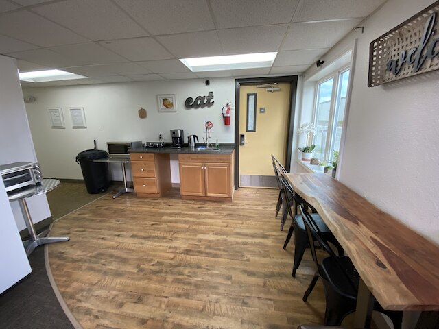 レワク・スタジオズ