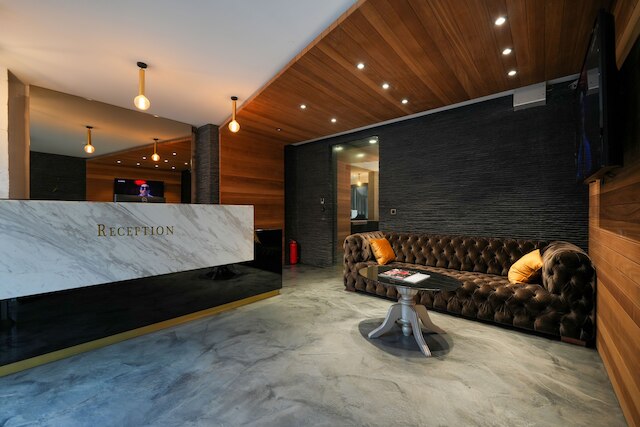 ホテル クルチェスメ ビジネス