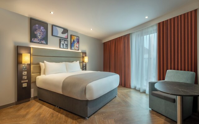 マルドロンホテルフィンズベリーパーク, ロンドン