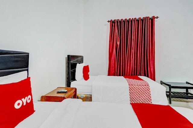 ホテル O カリマンタン スラバヤ シャリア