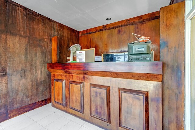 ホテル O カリマンタン スラバヤ シャリア