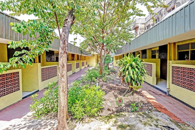 ホテル O カリマンタン スラバヤ シャリア