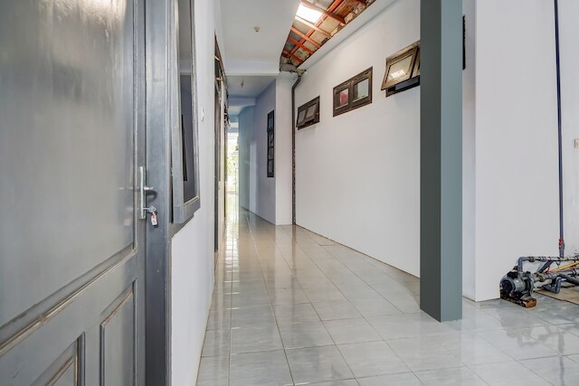 ホテル O スクン シャリア ホームステイ