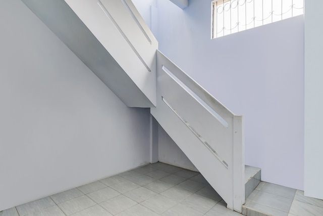 ホテル O スクン シャリア ホームステイ