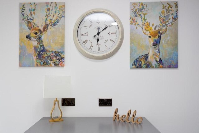 ダイアナ ホテル ロンドン ウェンブリー