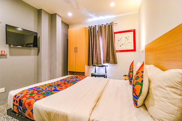 ファブホテル ラ セレネ パンジャビ バーグ