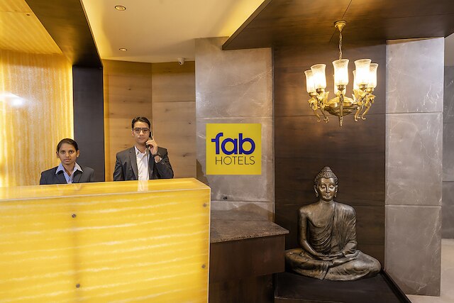 ファブホテル ザ リーラ パーク