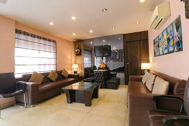 ファブエクスプレス ユグ ヴィラ