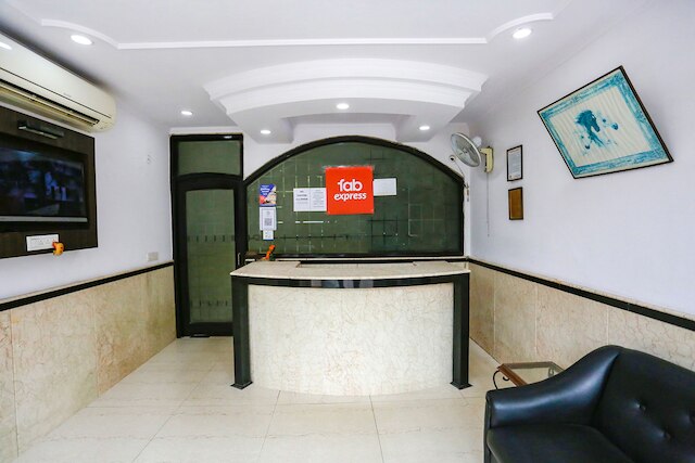 ファブエクスプレス ロイド ハウス