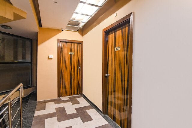 ファブホテル プライム ロックスター