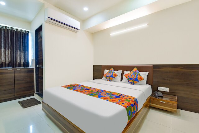 ファブホテル クリスタル