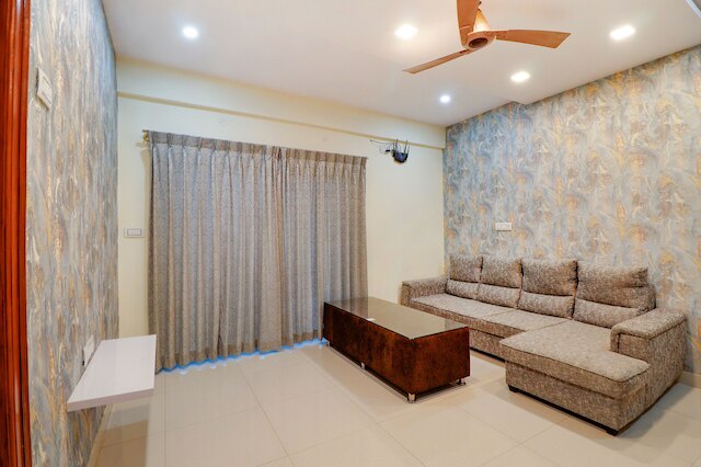 ファブホテル キングス スイーツ