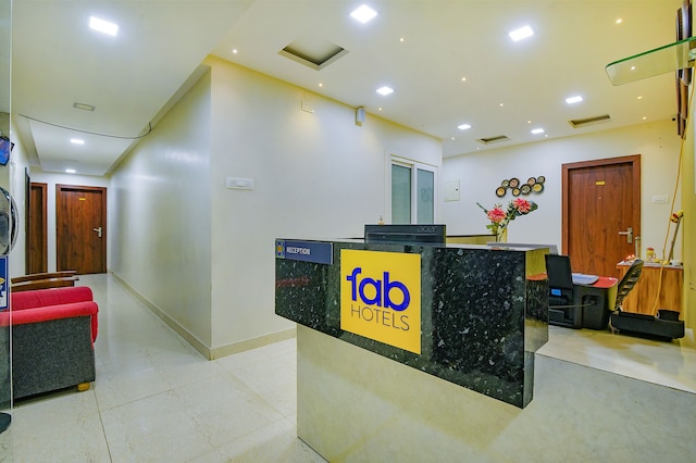 ファブホテル パープル スイーツ イン