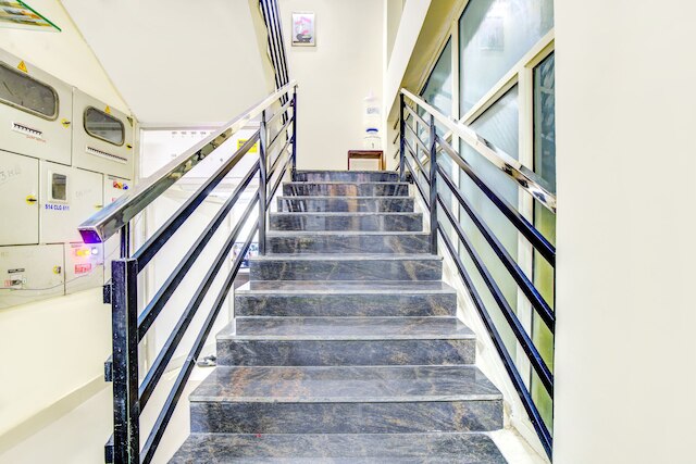 ファブエクスプレス リトン レジデンシー