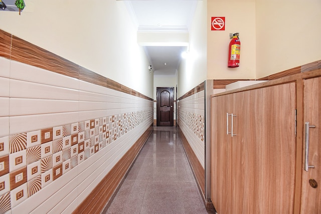 ファブエクスプレス アイボリー パール - ニア ブルックフィールド メイン ゲート