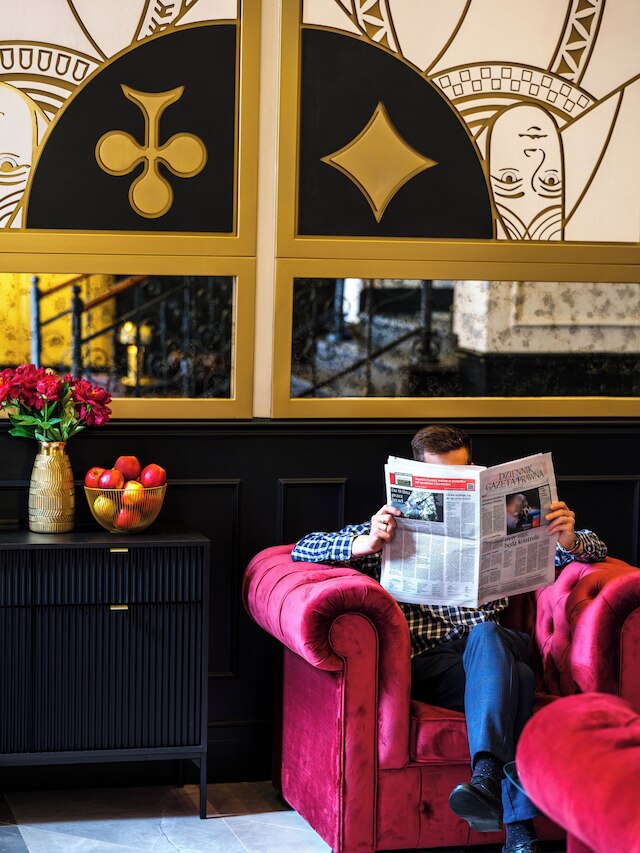 ホテル ゴールデン クイーン