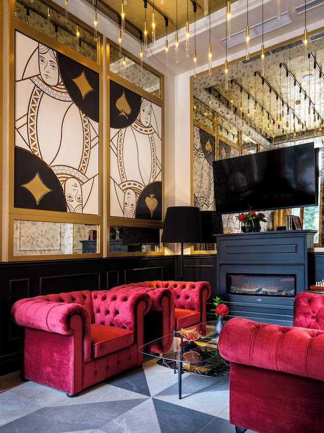 ホテル ゴールデン クイーン