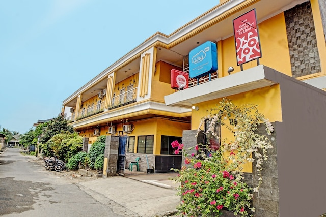 OYO  91418 カンティル ホームステイ シャリア