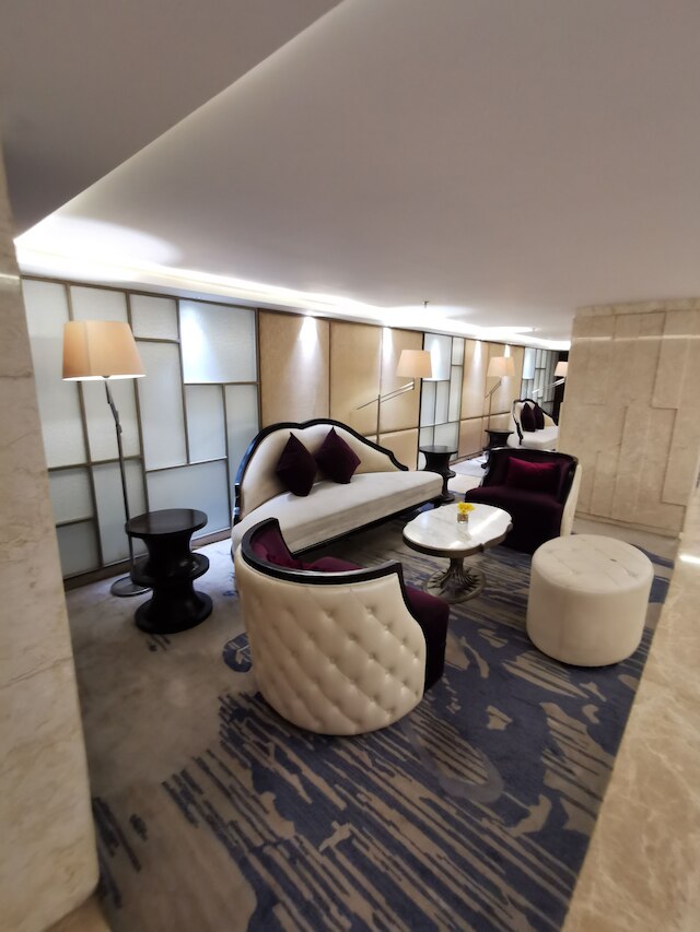 ウォーホル レジデンス シンパン リマ