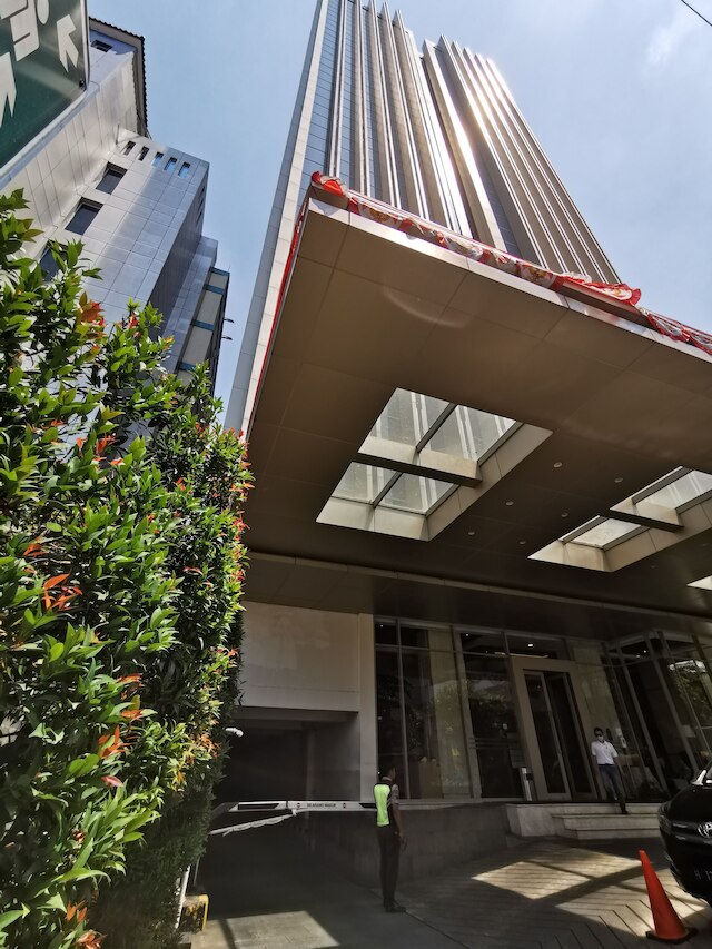 ウォーホル レジデンス シンパン リマ