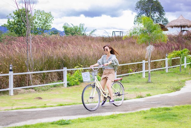 ライブンルンポール