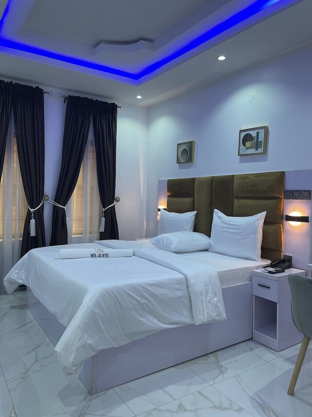 ホテル ロス レイエス