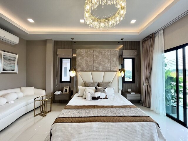 サザン ピーク プール ヴィラ フアヤイ パタヤ