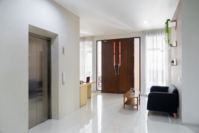 コーブ MK ハウス セノパティ